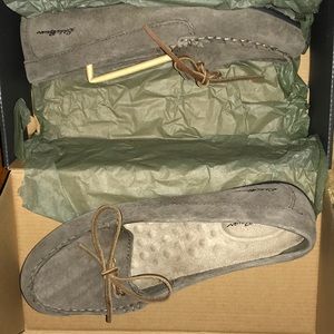 Eddie Bauer Moccasin slippers